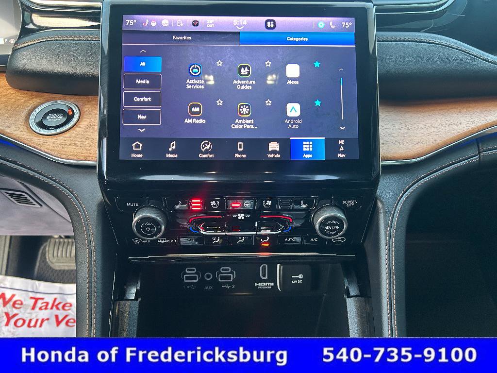 Used 2025 Jeep Grand Cherokee L Summit image 37