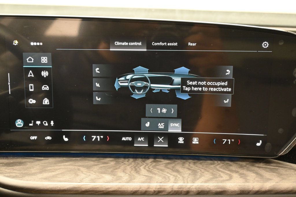 Used 2025 Audi Q5 Premium Plus w/ Premium Plus AWD/4WD image 23