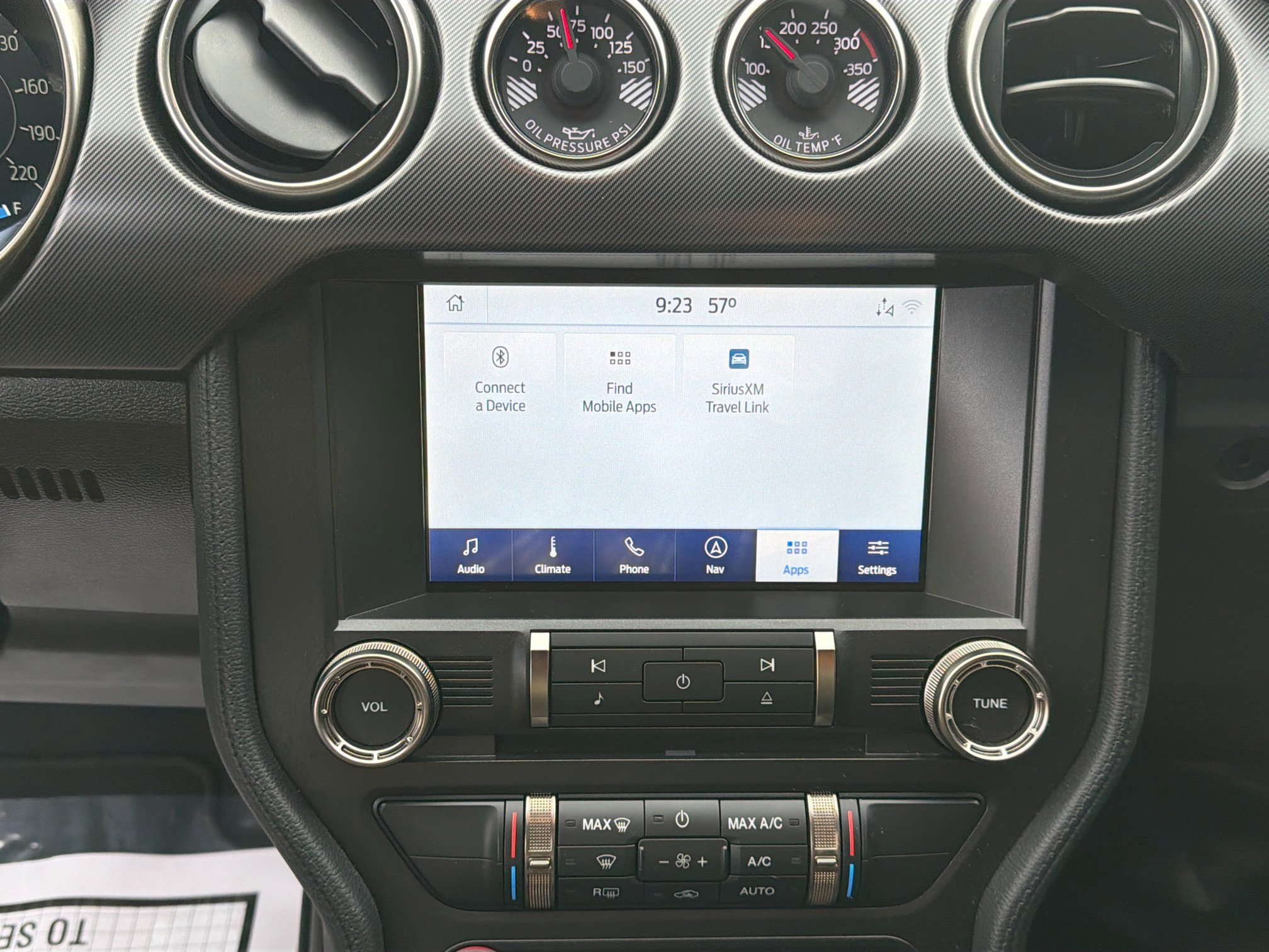 Used 2022 Ford Mustang Shelby GT500 w/ Technology Package image 28