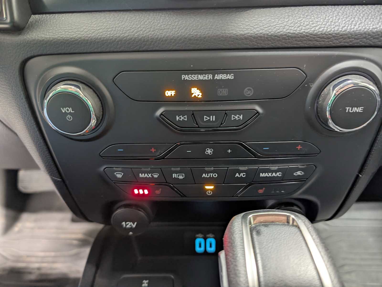 Used 2023 Ford Ranger Lariat w/ Equipment Group 501A High image 32