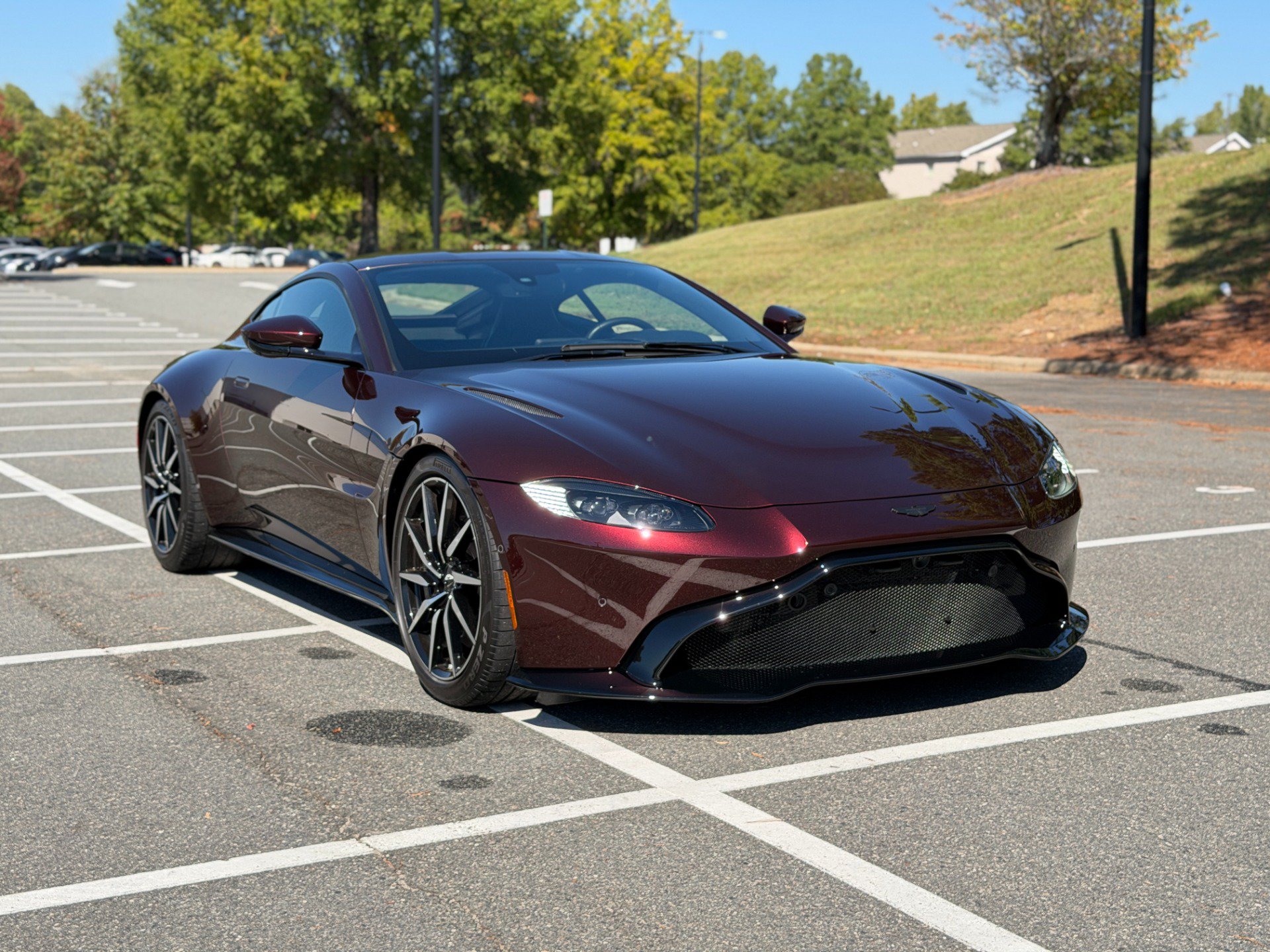 Used 2020 Aston Martin V8 Vantage Coupe RWD image 16