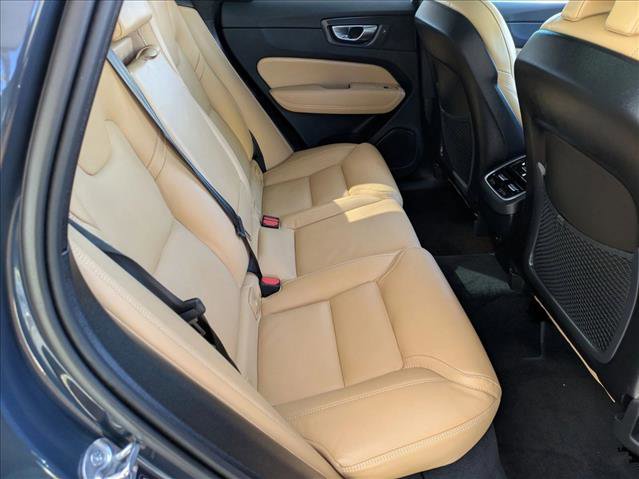 Used 2025 Volvo XC60 B5 Ultra w/ Protection Package Premier image 21