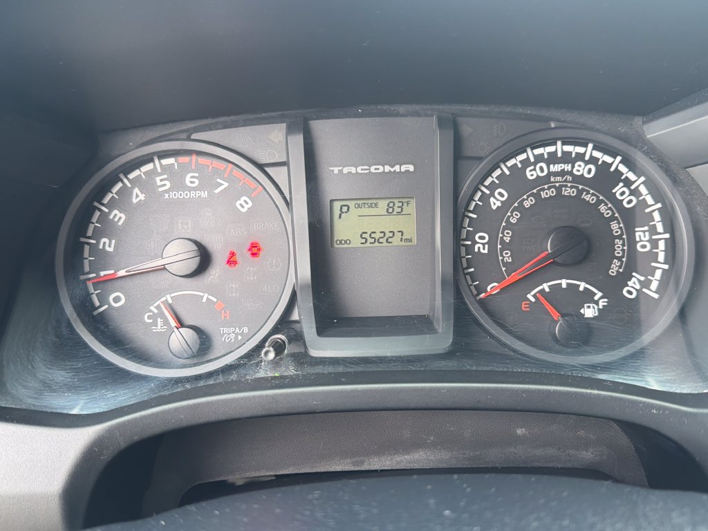 Used 2017 Toyota Tacoma SR RWD image 21