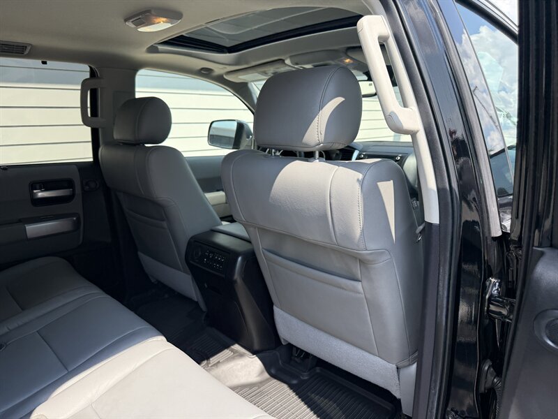 Used 2021 Toyota Sequoia Limited AWD/4WD image 30