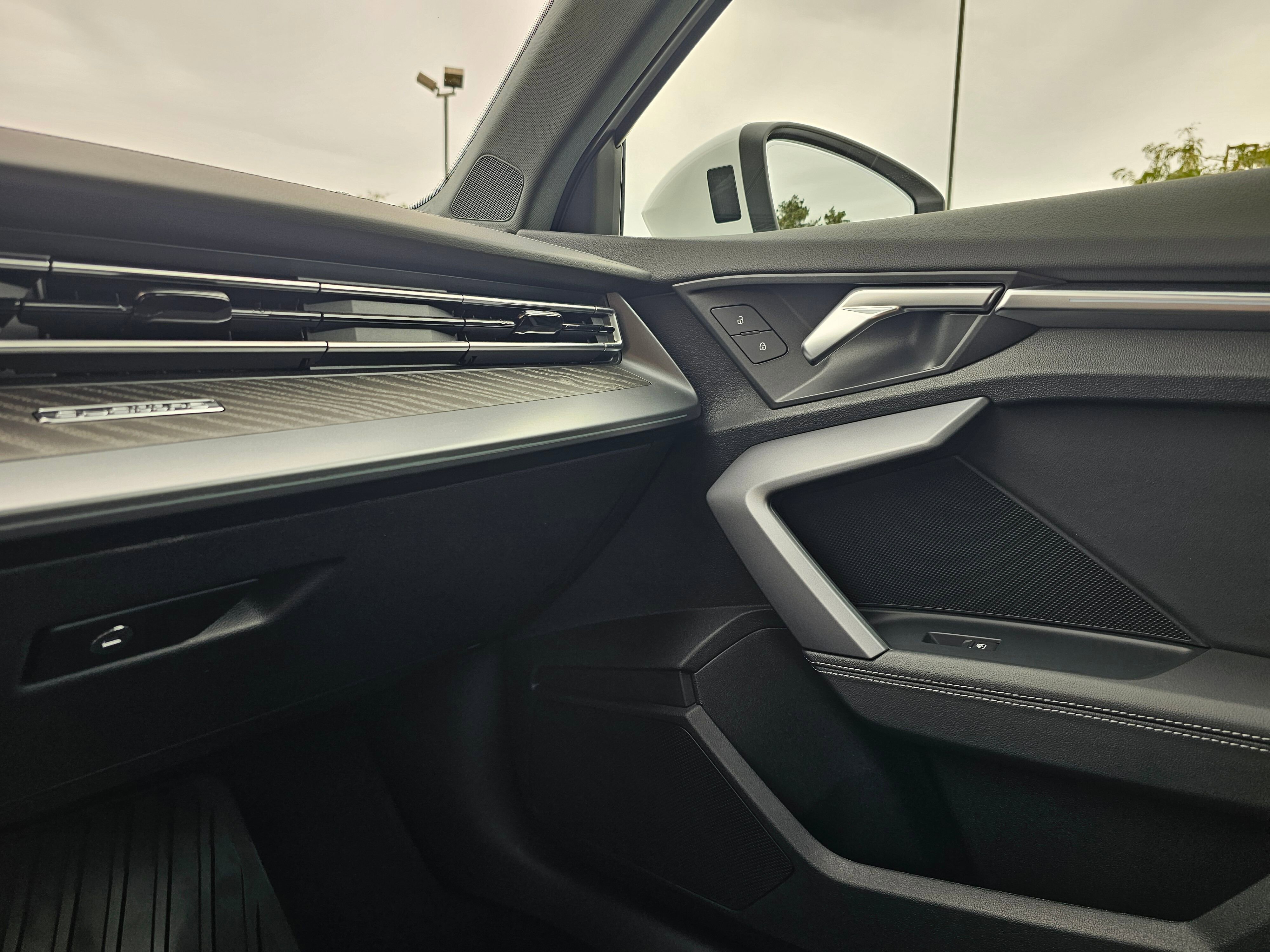 Certified 2025 Audi A3 2.0T Premium image 25