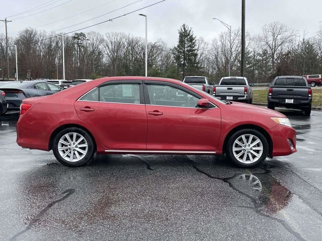 Used 2014 Toyota Camry XLE w/ Leather Package image 6