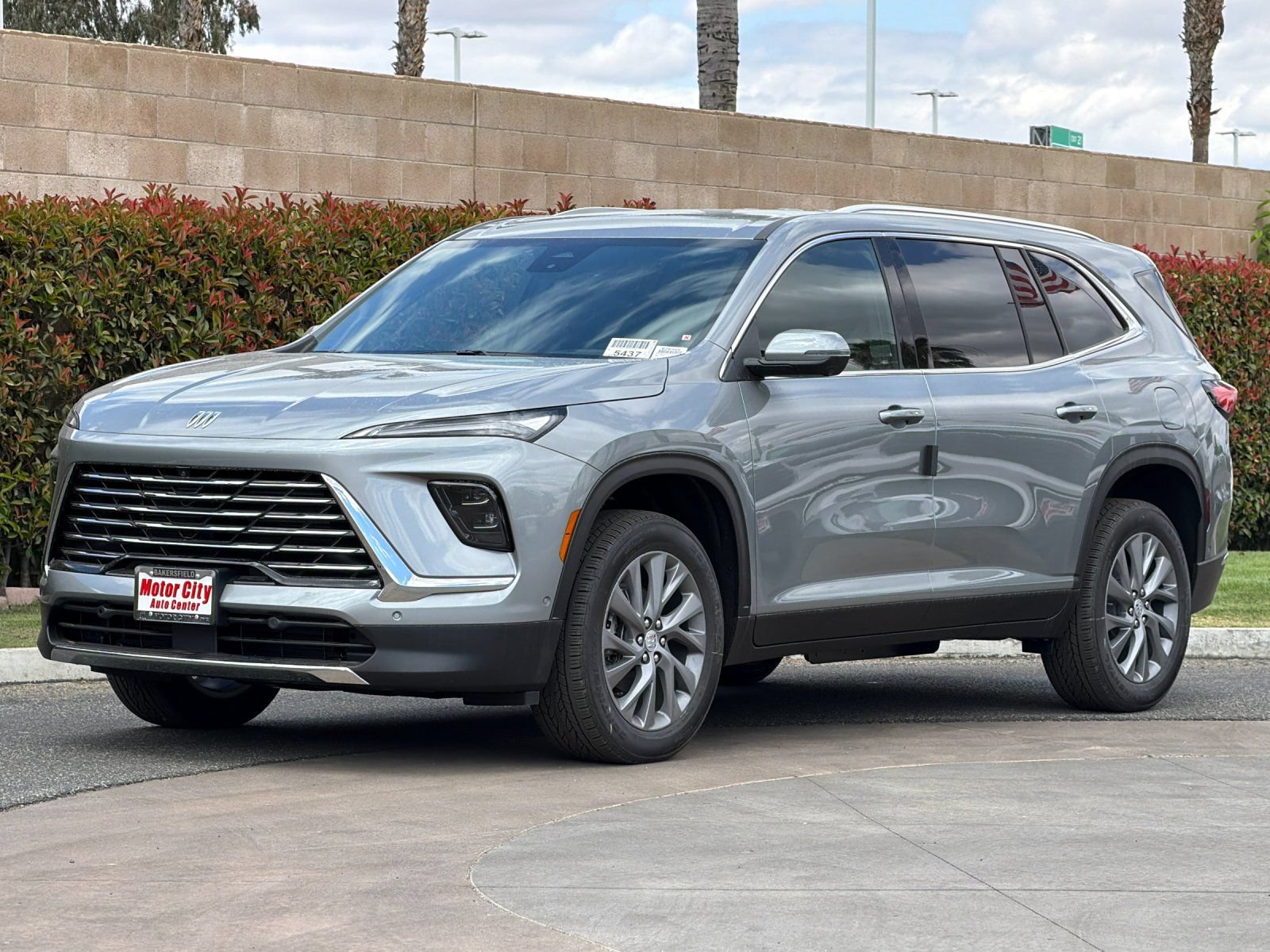 New 2026 Buick Enclave Preferred w/ Super Cruise Package FWD image 8
