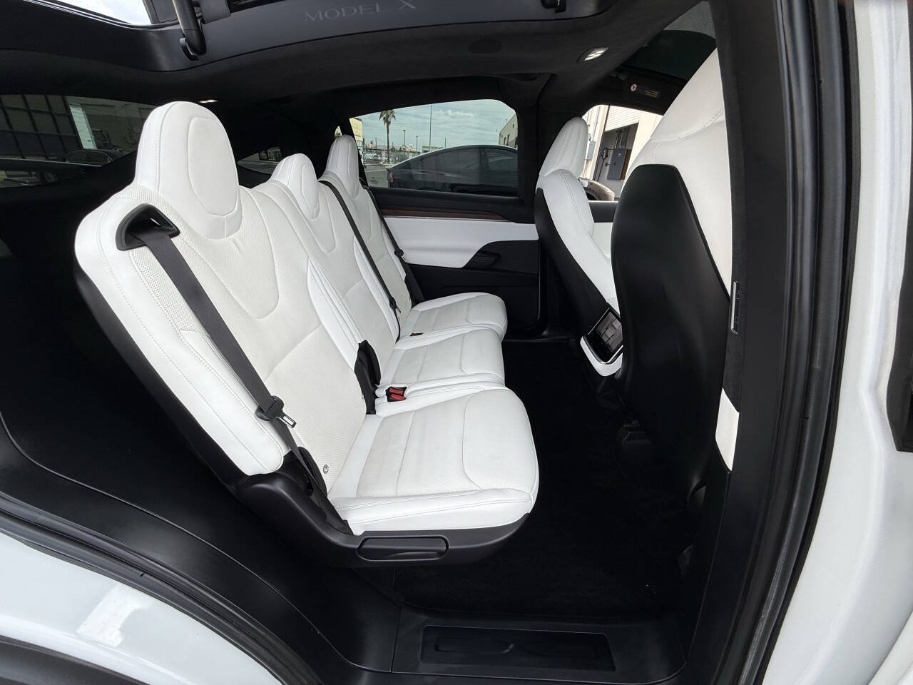 Used 2022 Tesla Model X AWD/4WD image 27