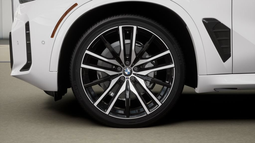 Used 2026 BMW X5 sDrive40i w/ M Sport Package RWD image 33