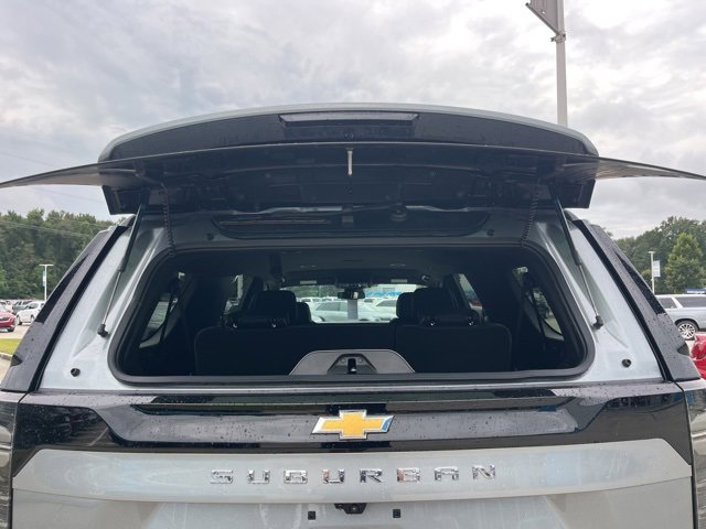 New 2026 Chevrolet Suburban Premier image 6