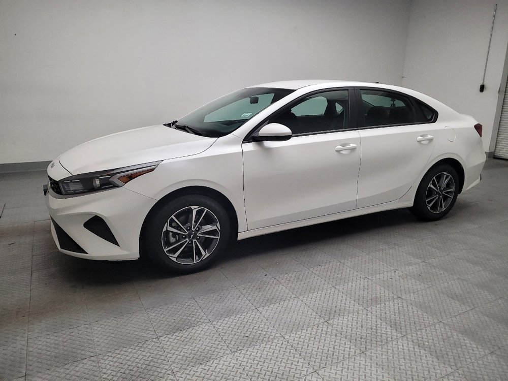 Used 2024 Kia Forte LXS FWD image 2