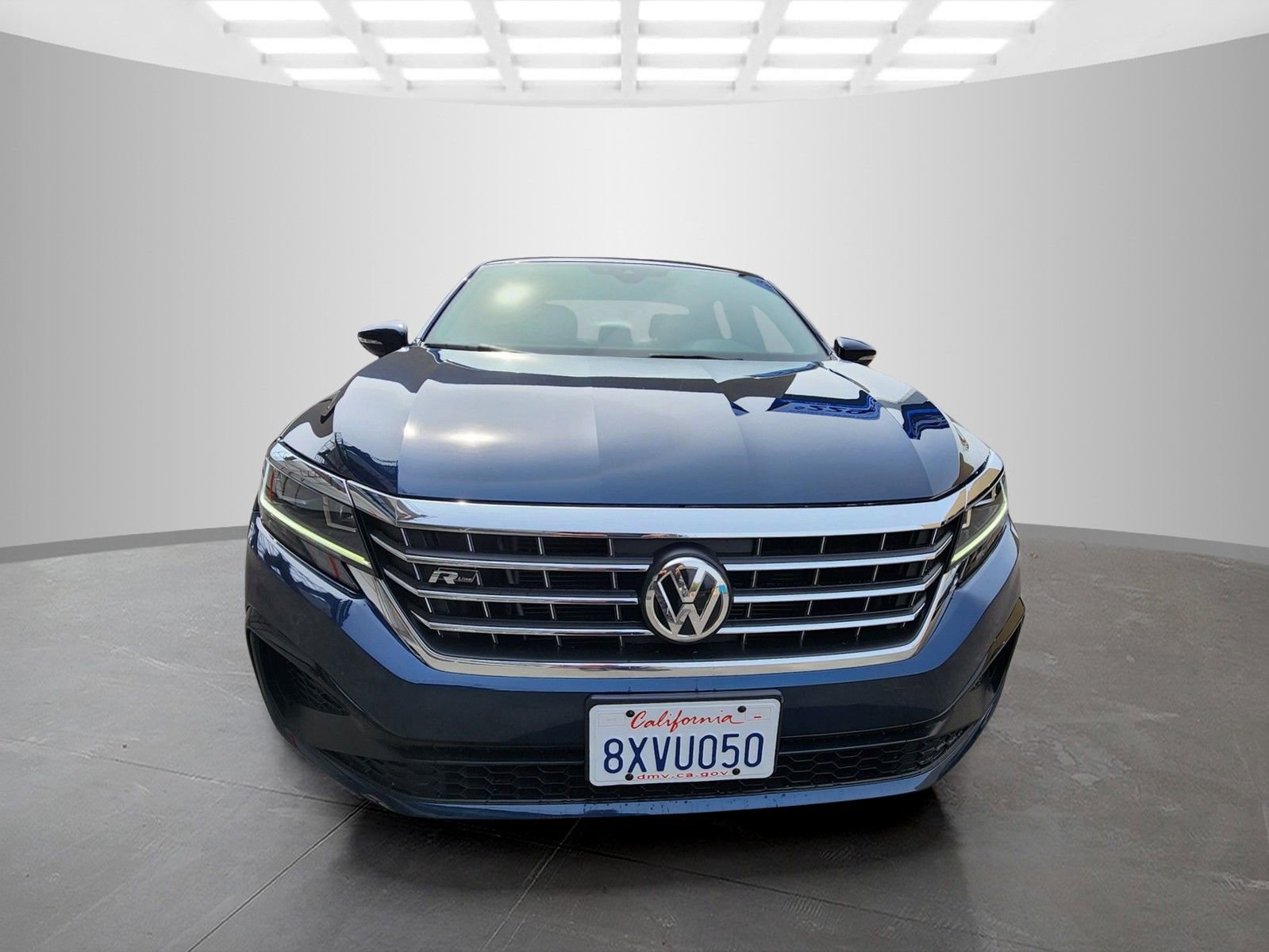 Used 2021 Volkswagen Passat 2.0T R-Line FWD image 2