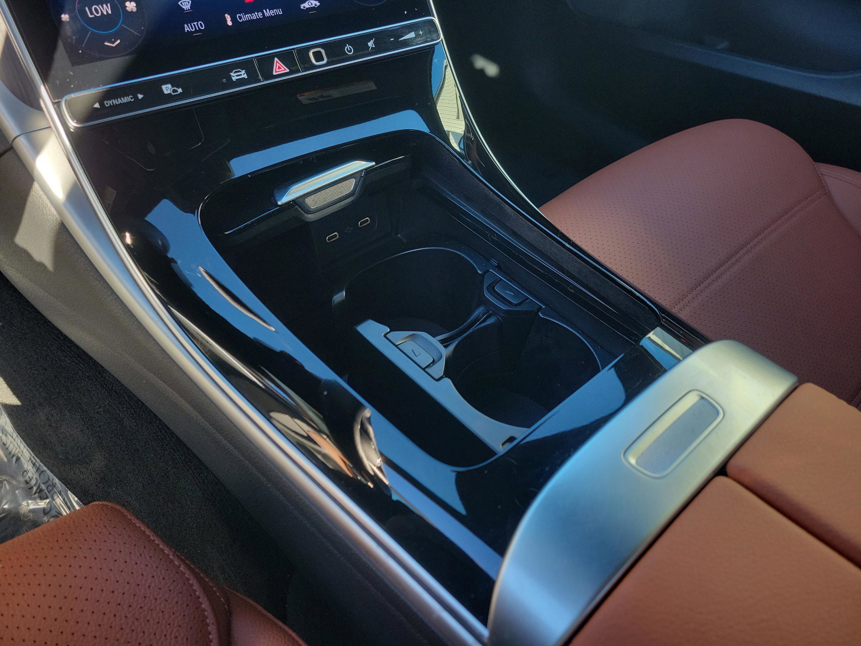 Certified 2025 Mercedes-Benz C 300 Sedan image 13