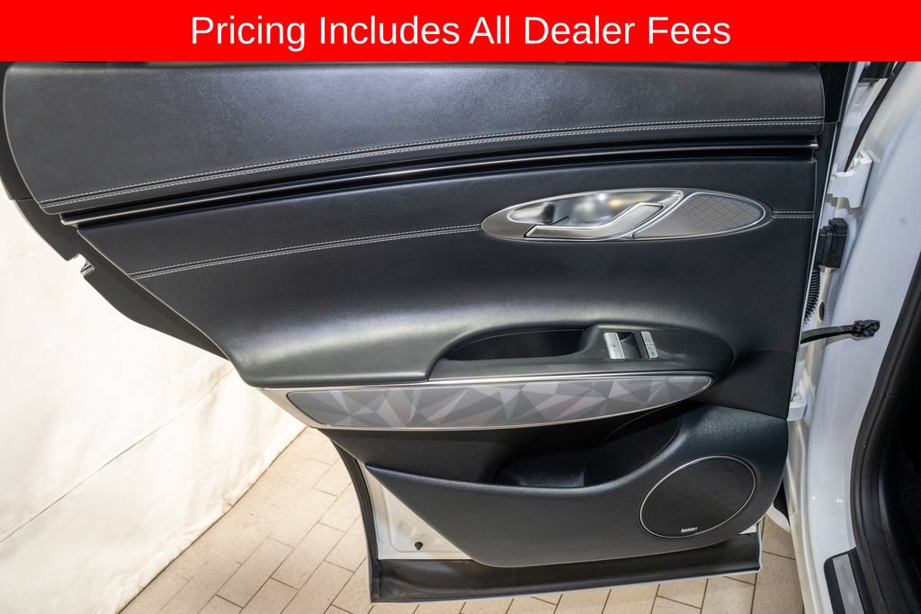 Used 2022 Genesis GV70 3.5T Sport w/ Sport Advanced Package AWD/4WD image 12