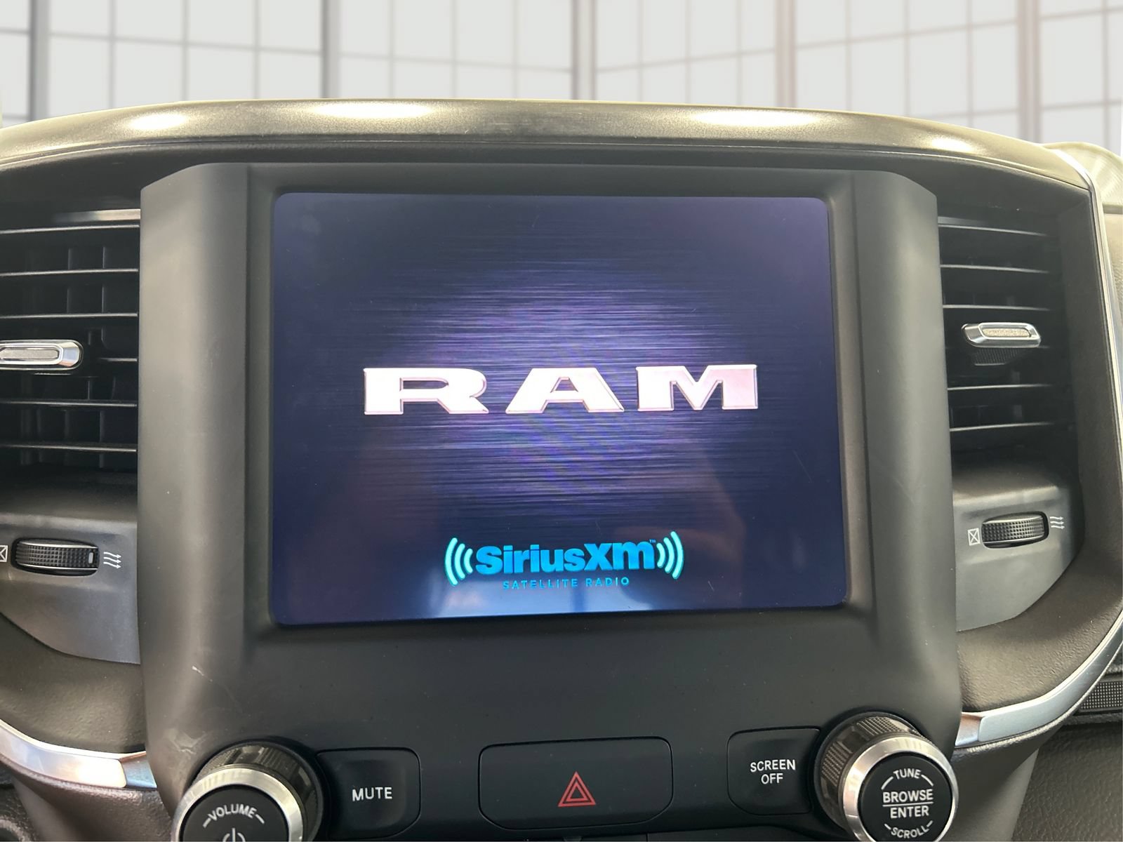 Used 2024 RAM 1500 Big Horn AWD/4WD image 12