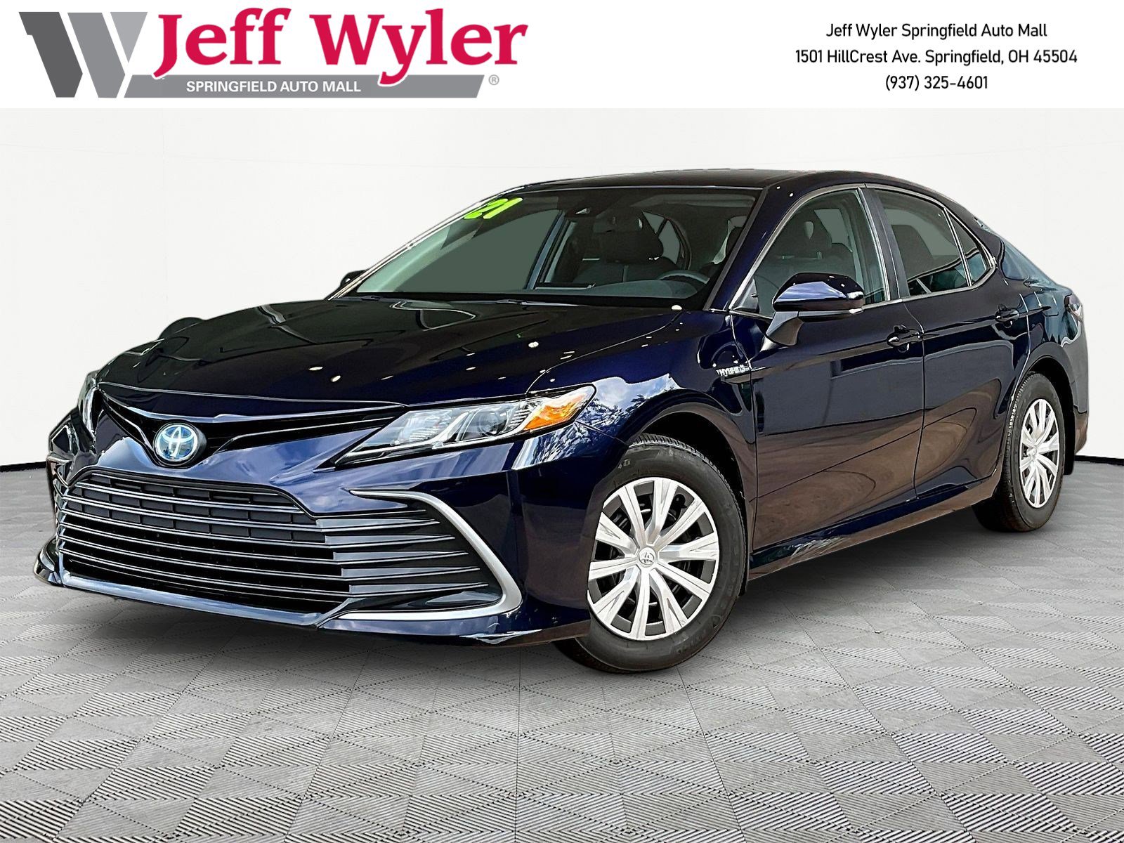 Used 2021 Toyota Camry LE