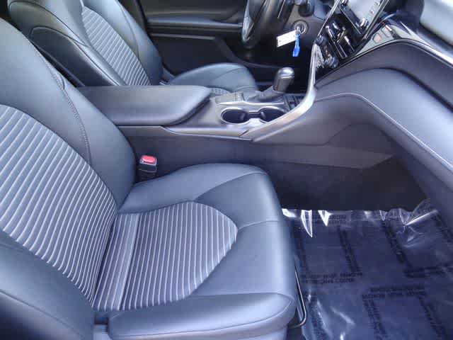 Used 2024 Toyota Camry SE FWD image 15