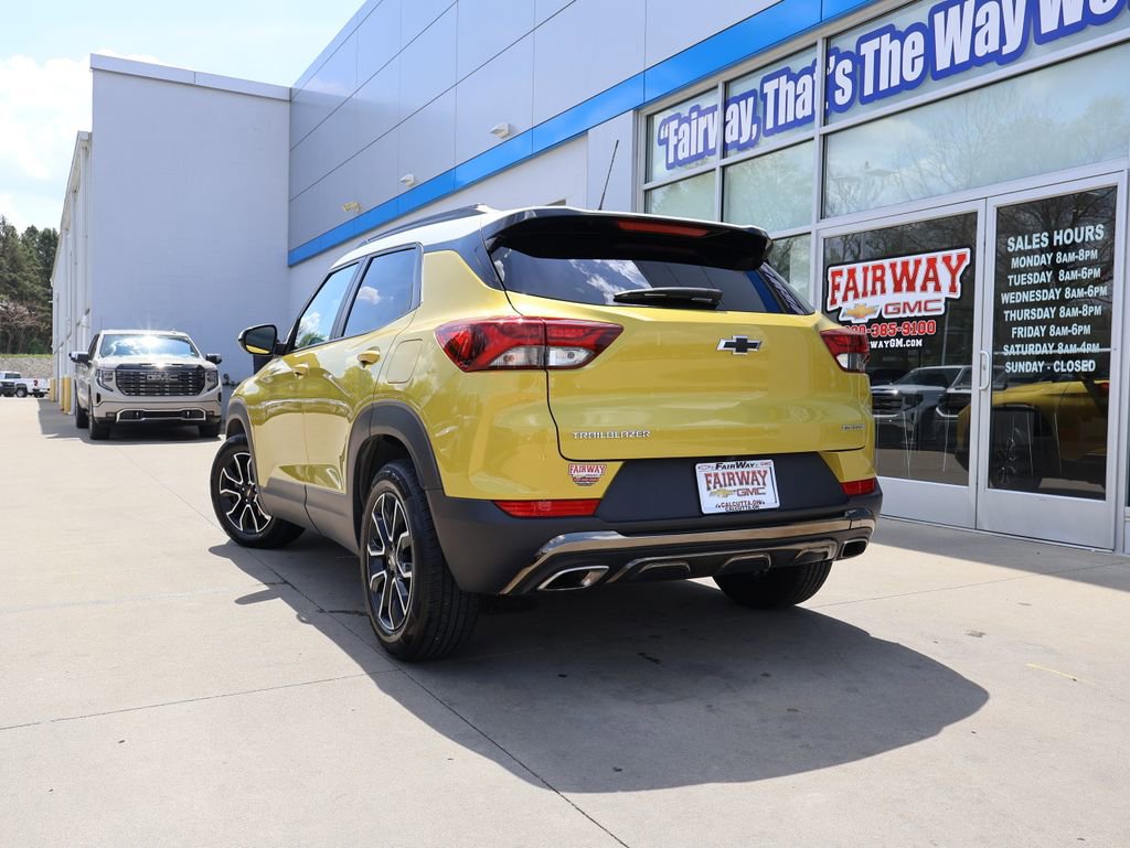 Used 2023 Chevrolet TrailBlazer ACTIV w/ Sun and Liftgate Package FWD image 37