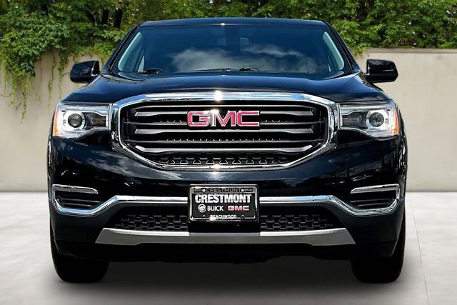 Used 2017 GMC Acadia SLE FWD image 2