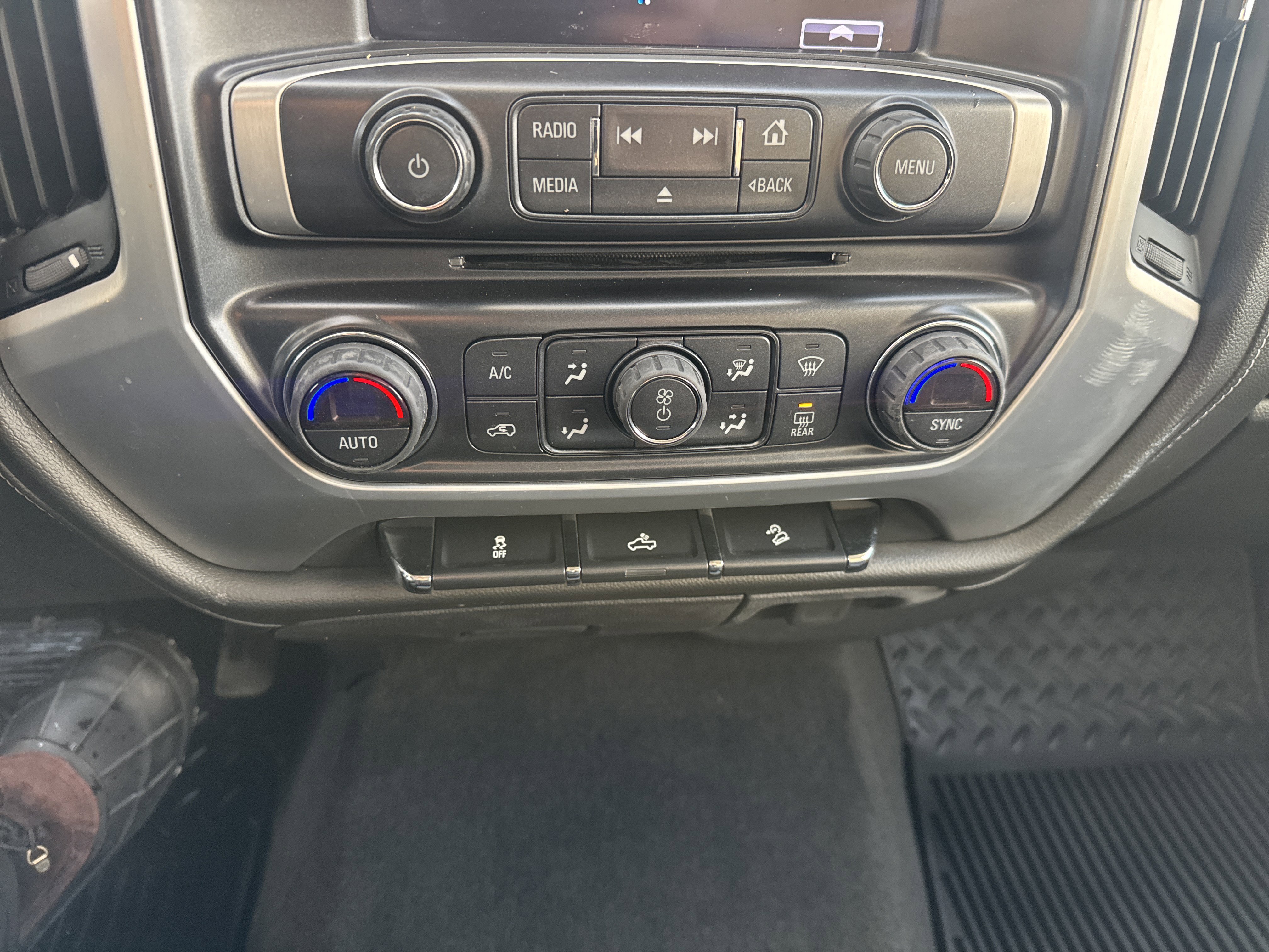 Used 2017 GMC Sierra 1500 SLE w/ SLE Value Package image 25