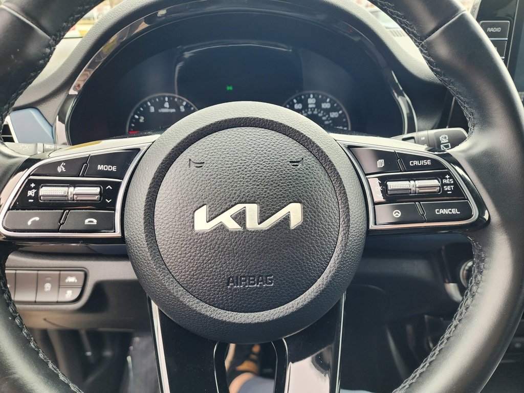 Certified 2023 Kia Seltos S image 11