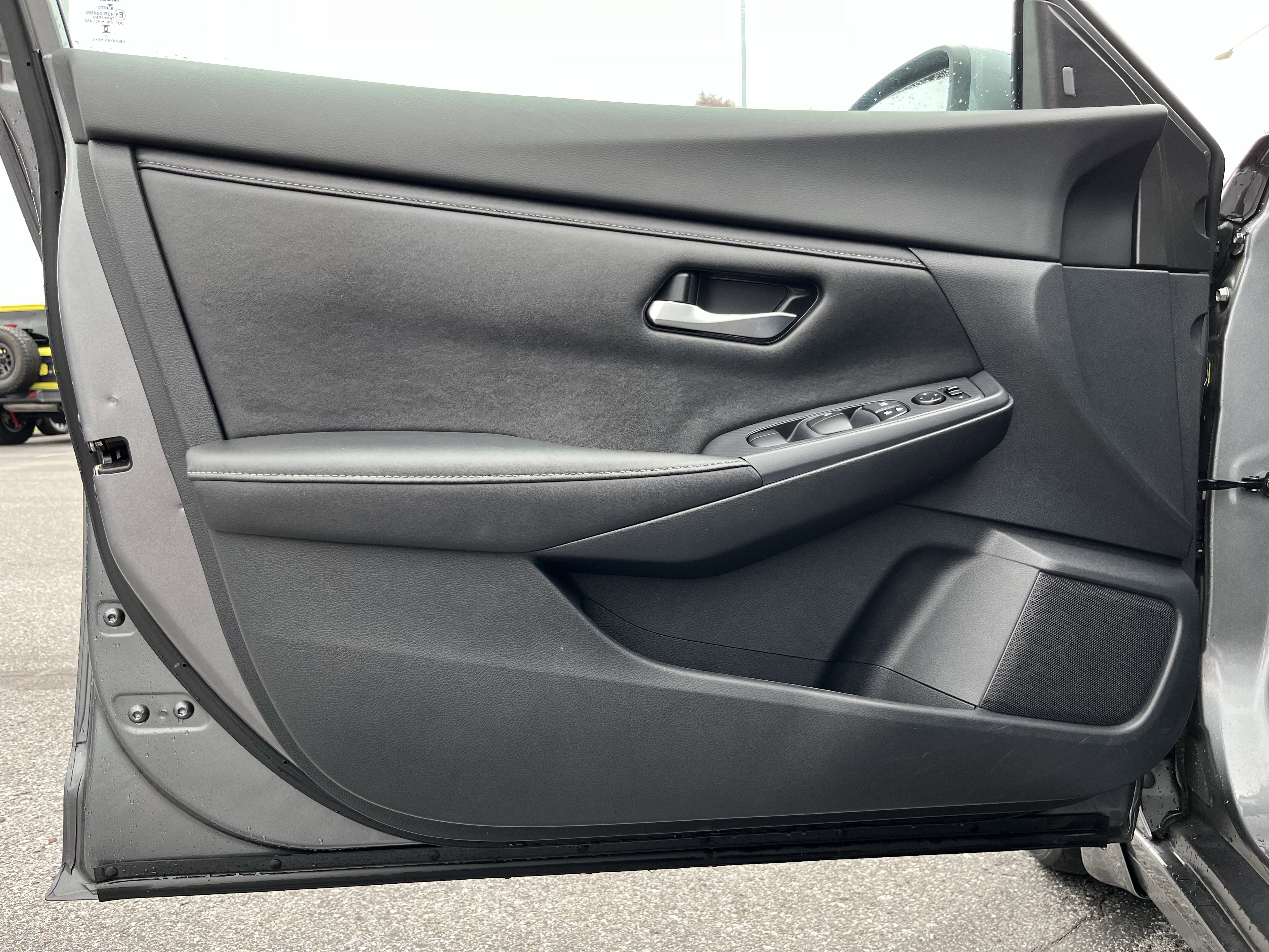 Used 2022 Nissan Sentra SV image 17