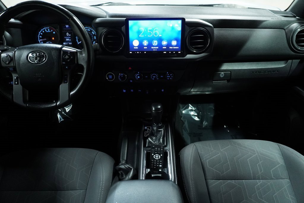 Used 2019 Toyota Tacoma TRD Sport image 15