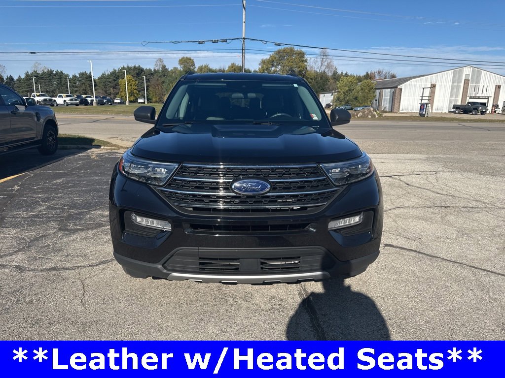 Used 2023 Ford Explorer XLT w/ Equipment Group 202A image 8