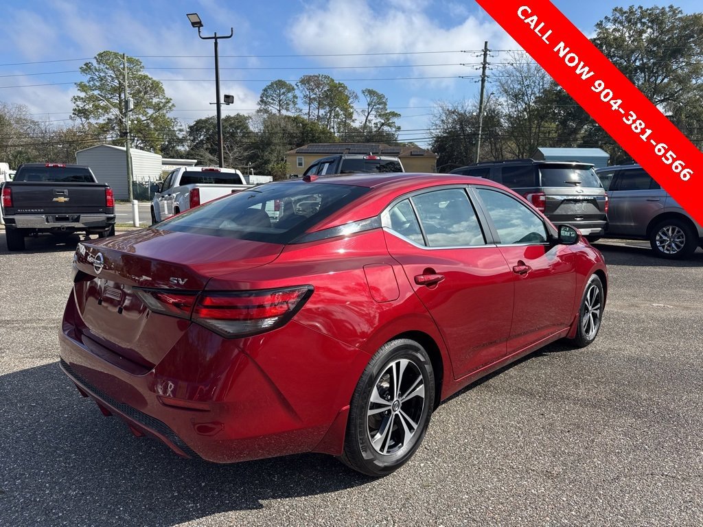 Used 2021 Nissan Sentra SV image 3