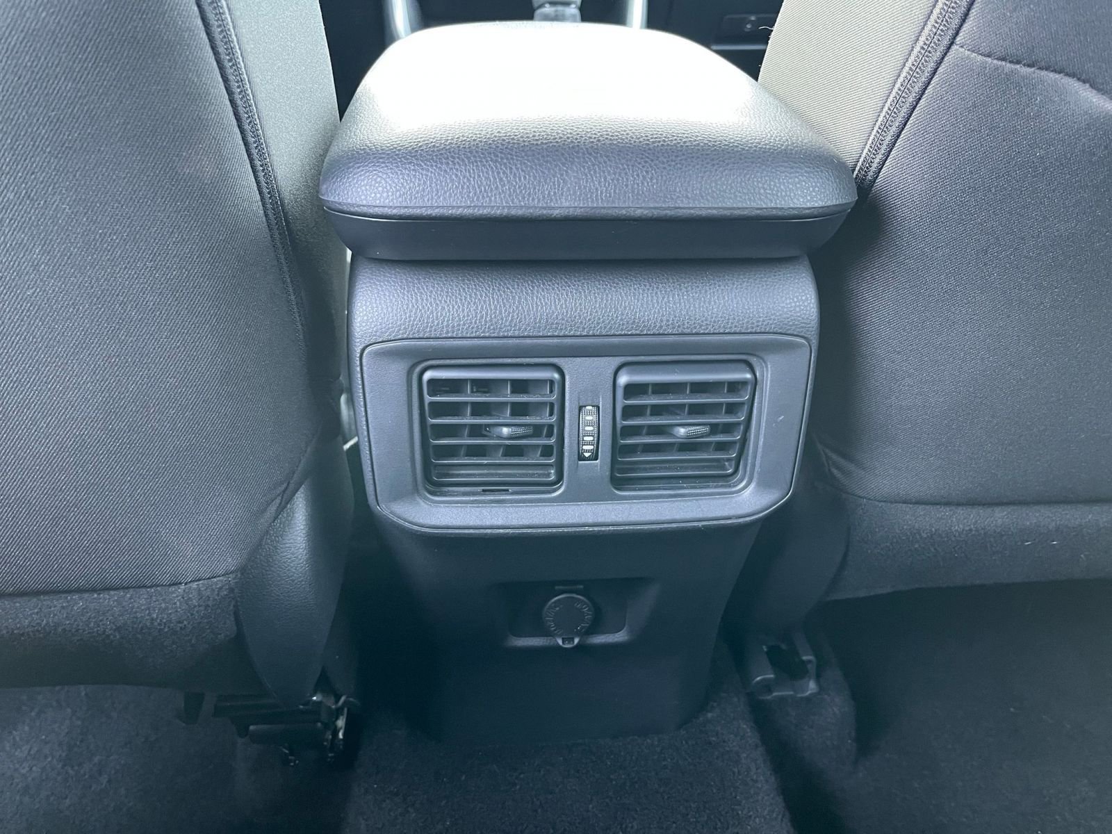 Used 2025 Toyota RAV4 LE image 23