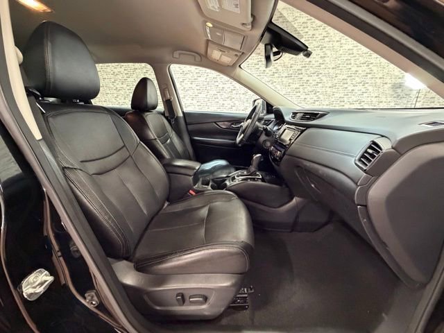 Used 2020 Nissan Rogue SL FWD image 9