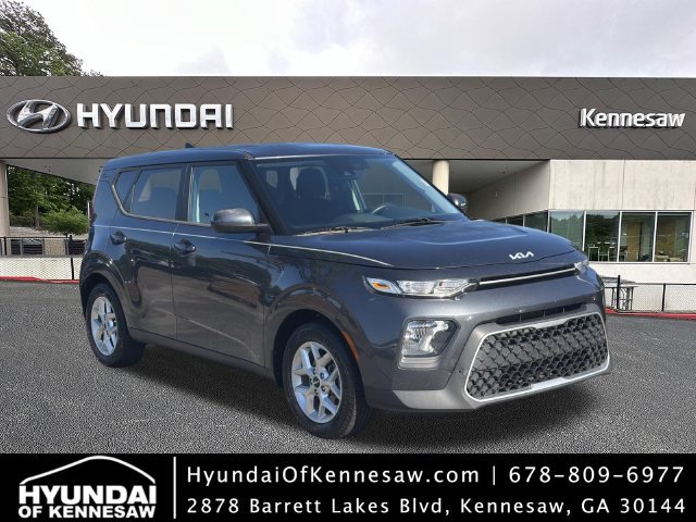 Used 2022 Kia Soul LX w/ Technology Package FWD image 1