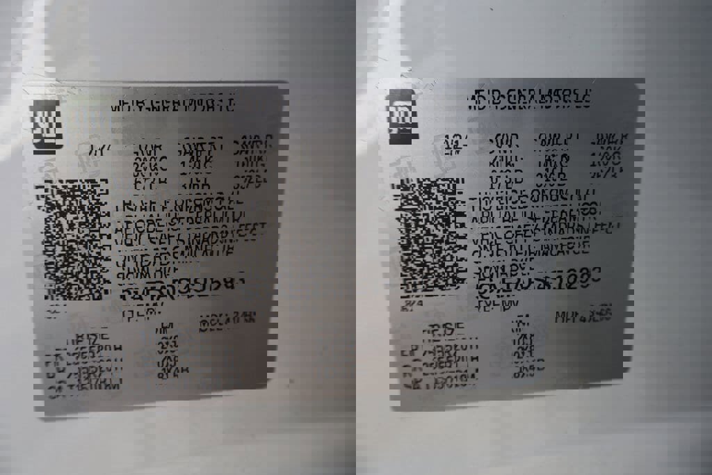 New 2025 Buick Enclave Preferred w/ LPO, Floor Liner Package image 28