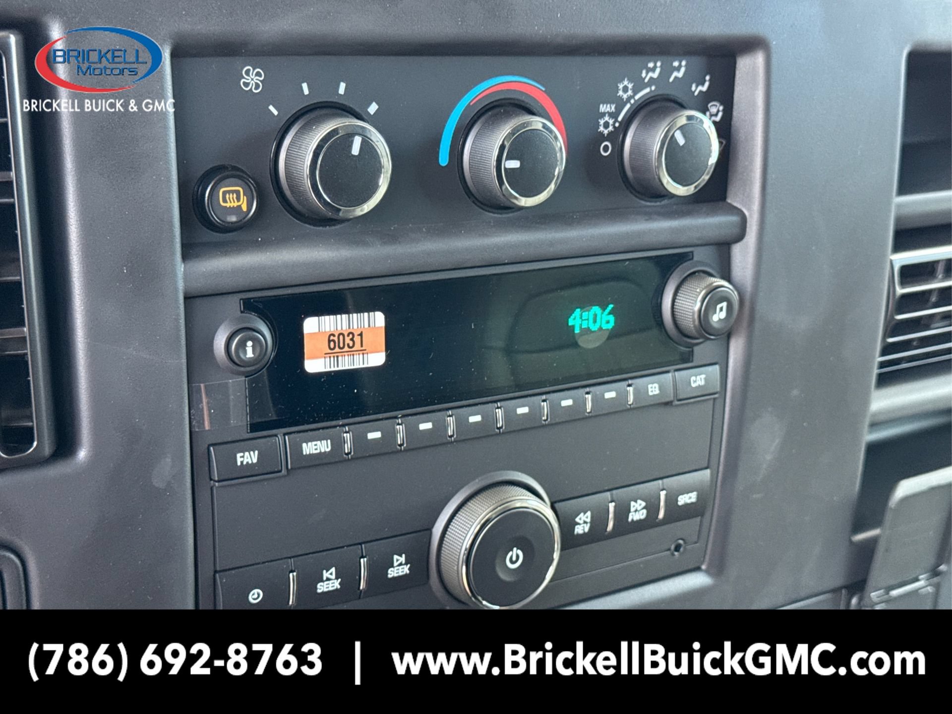 New 2025 GMC Savana 2500 w/ Driver Convenience Package RWD image 26