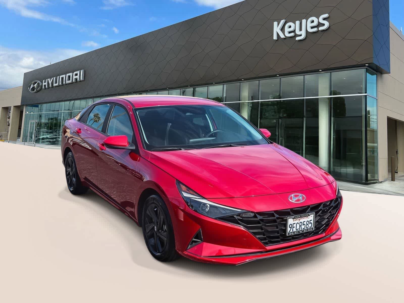 Certified 2023 Hyundai Elantra SEL image 3