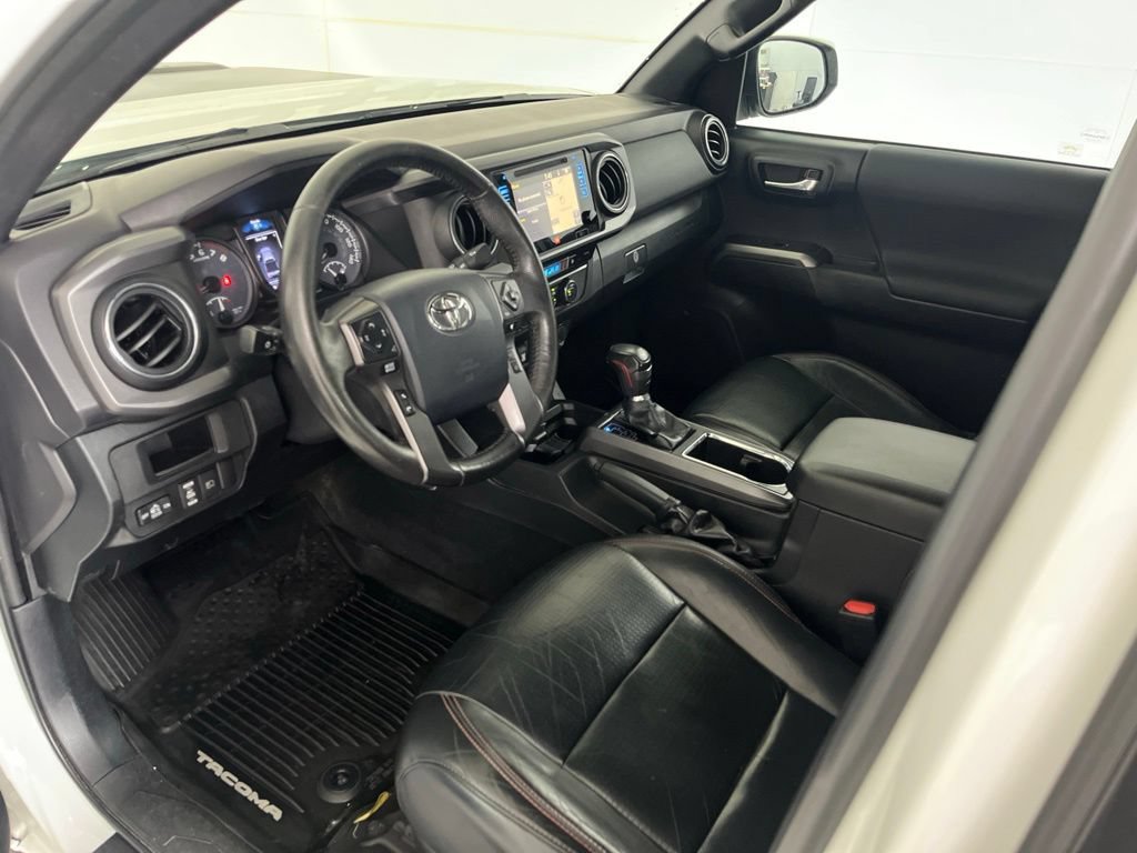Used 2019 Toyota Tacoma TRD Pro AWD/4WD image 25