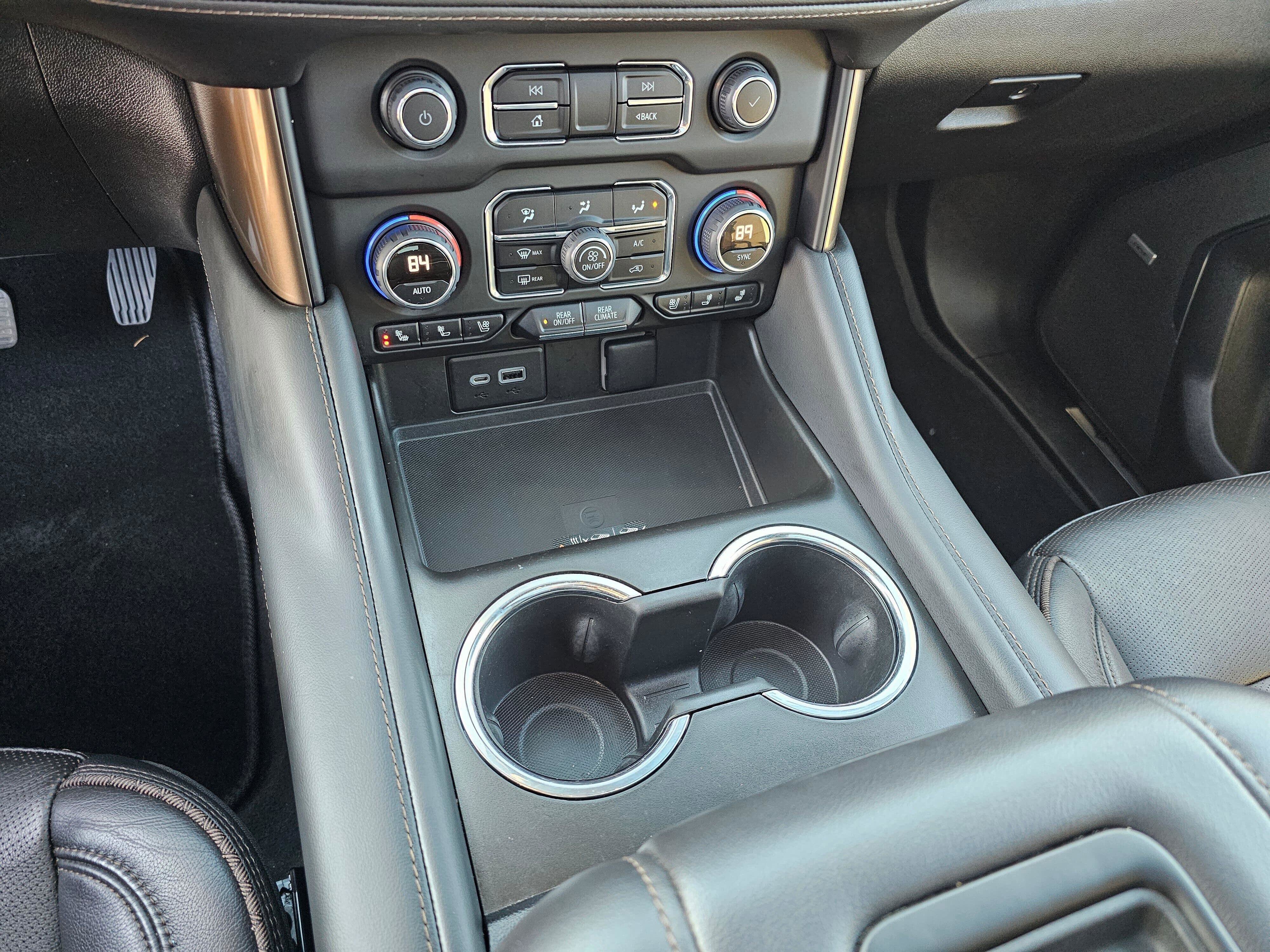 Used 2023 Chevrolet Tahoe High Country w/ Premium Package 2 image 23