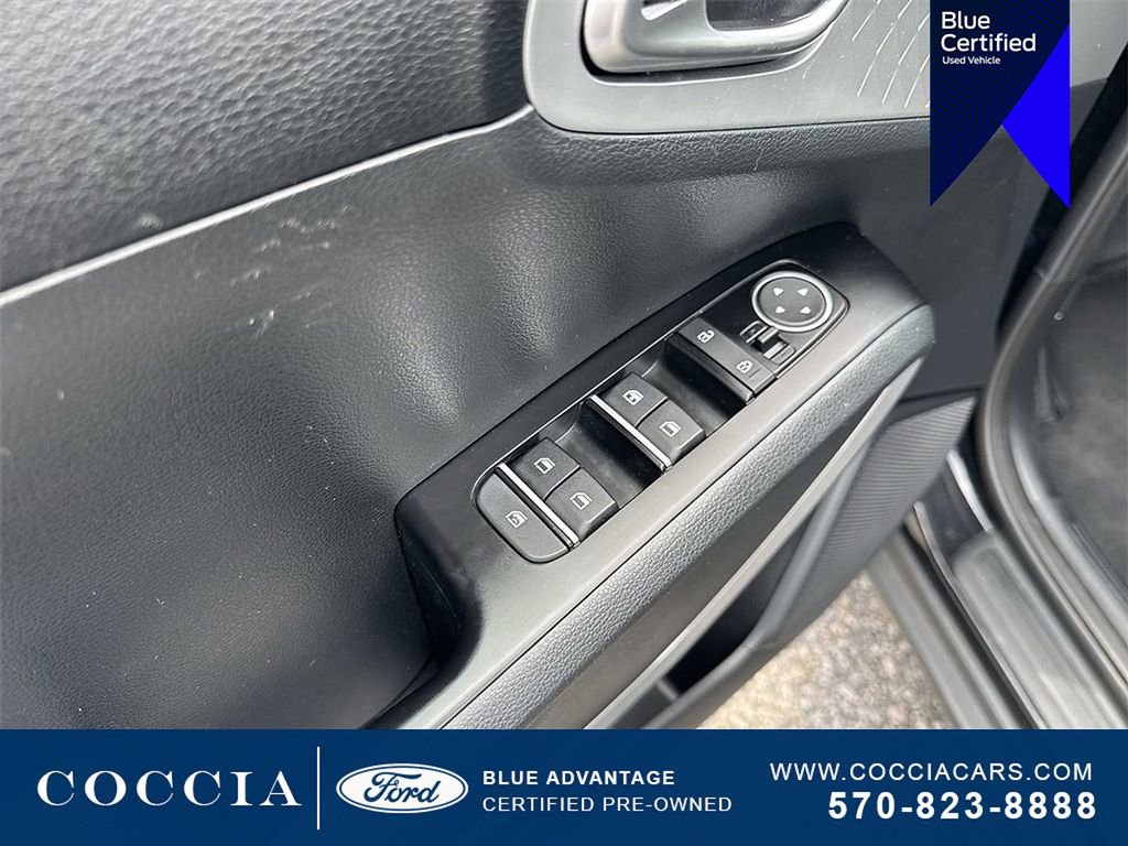 Used 2023 Kia Soul LX w/ LX Technology Package image 32