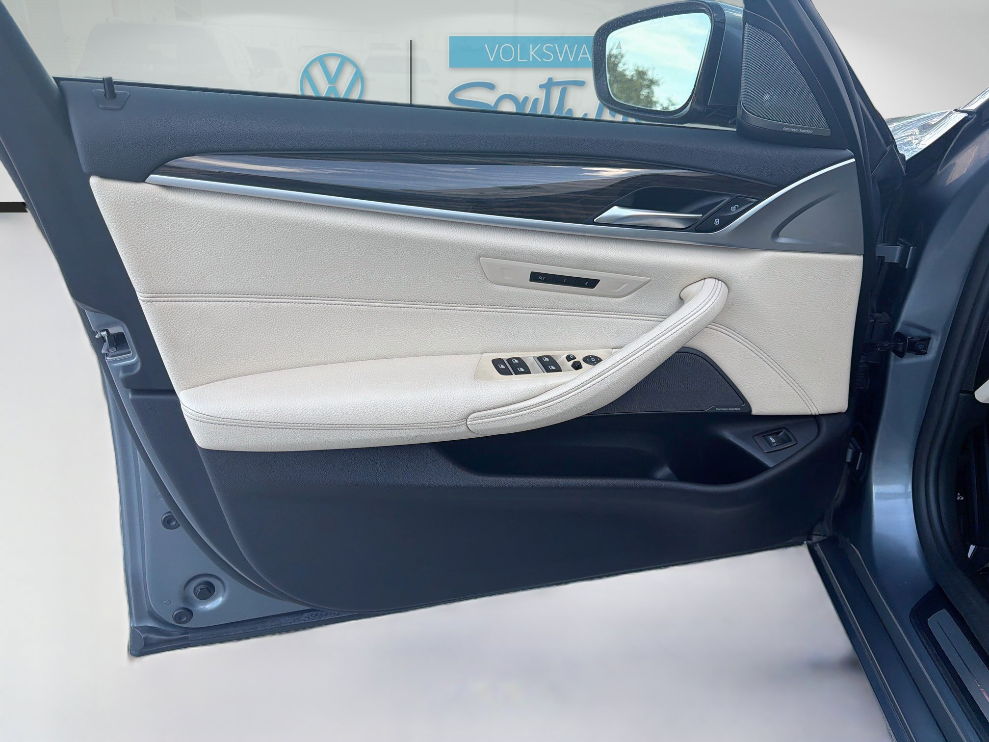 Used 2019 BMW 540i w/ Convenience Package RWD image 20