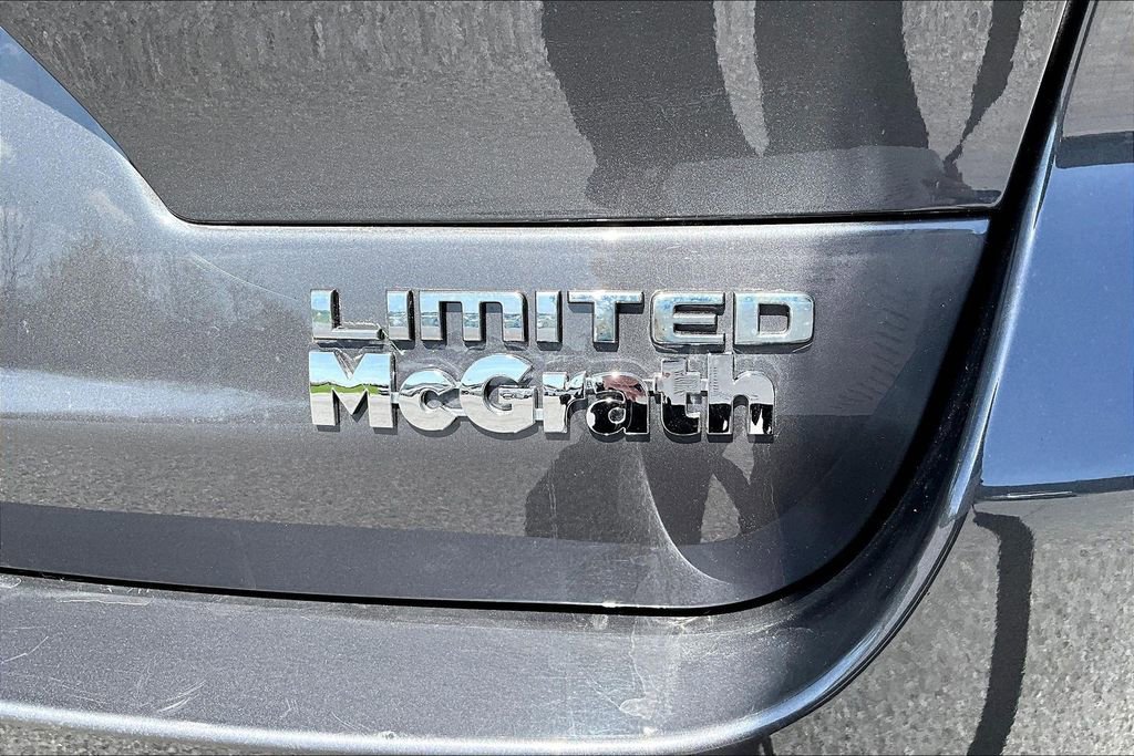 Used 2023 Jeep Grand Cherokee L Limited AWD/4WD image 24