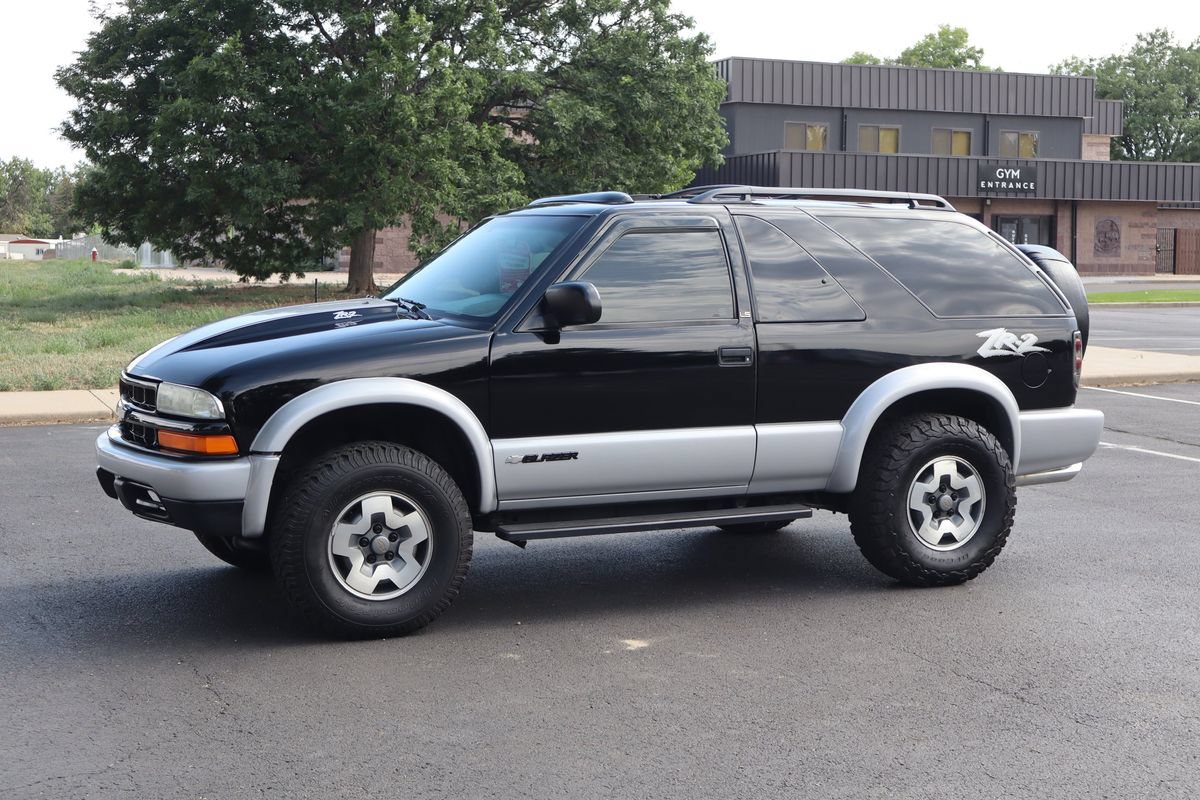 Used 2002 Chevrolet Blazer LS w/ Preferred Equipment Group AWD/4WD image 10