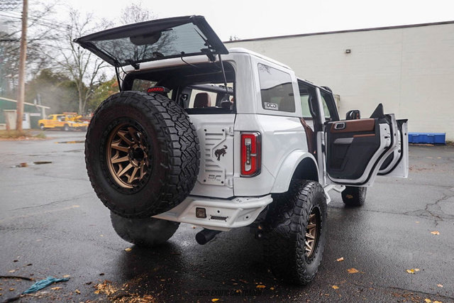 Used 2023 Ford Bronco Outer Banks image 24
