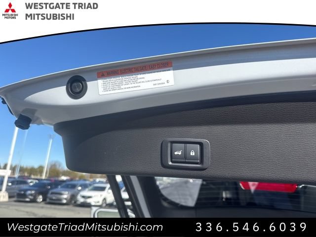 New 2026 Mitsubishi Outlander SEL FWD image 30
