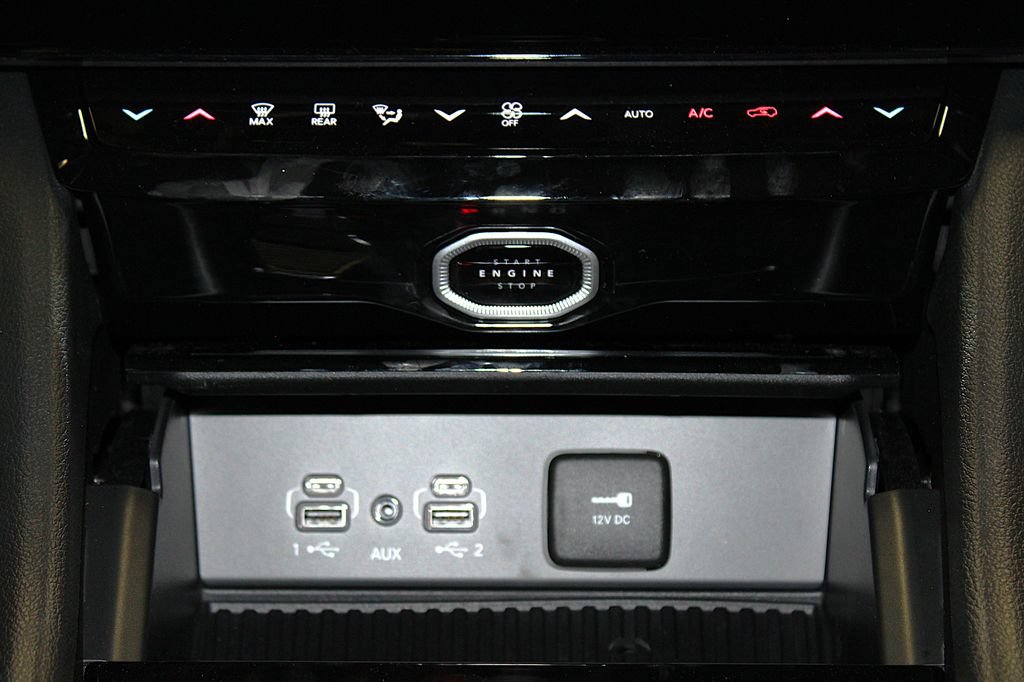 New 2026 Jeep Grand Cherokee Limited AWD/4WD image 22