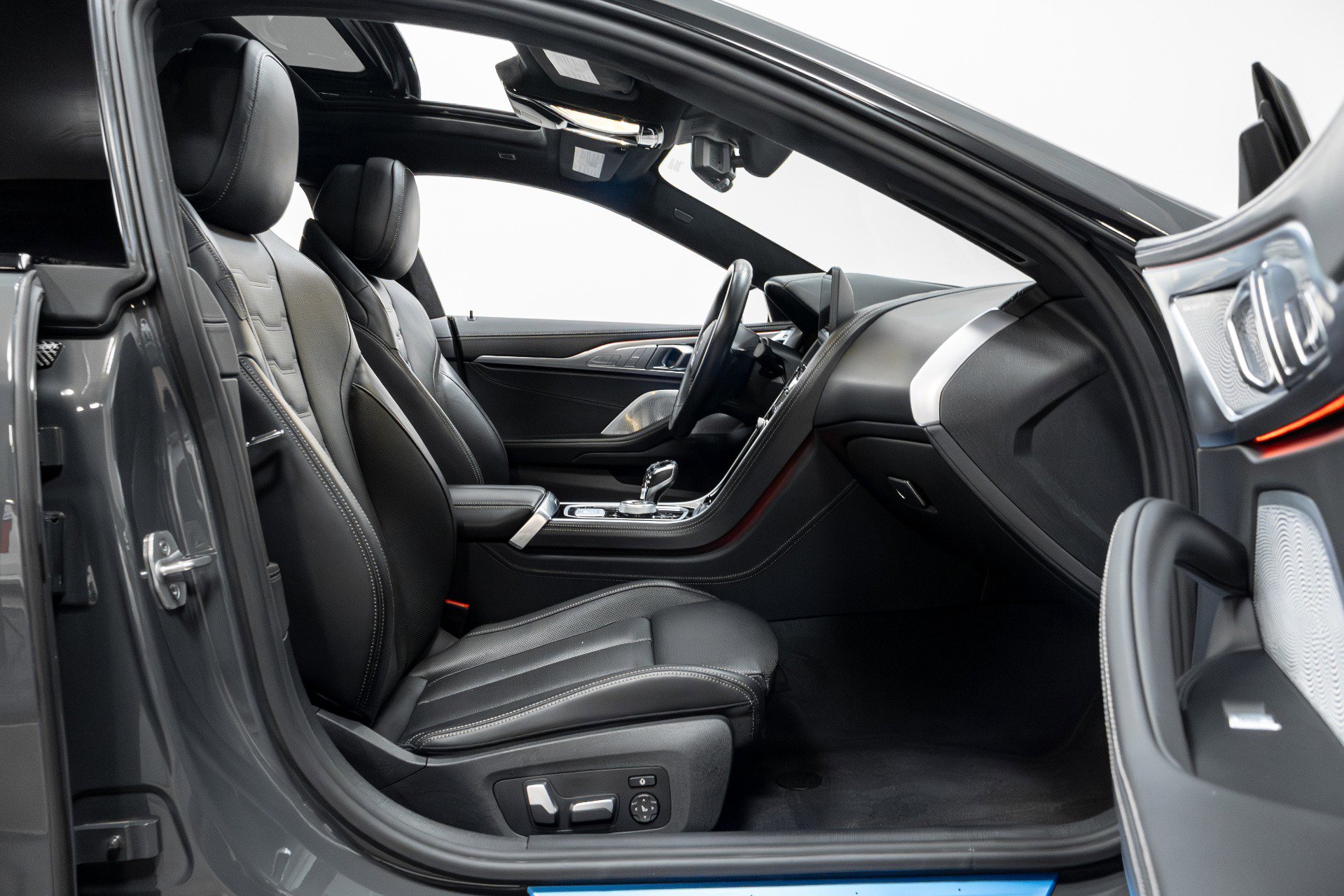 Used 2023 BMW ALPINA B8 xDrive Gran Coupe image 21