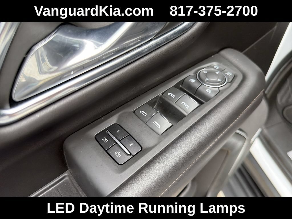 Used 2023 Chevrolet Tahoe High Country AWD/4WD image 17