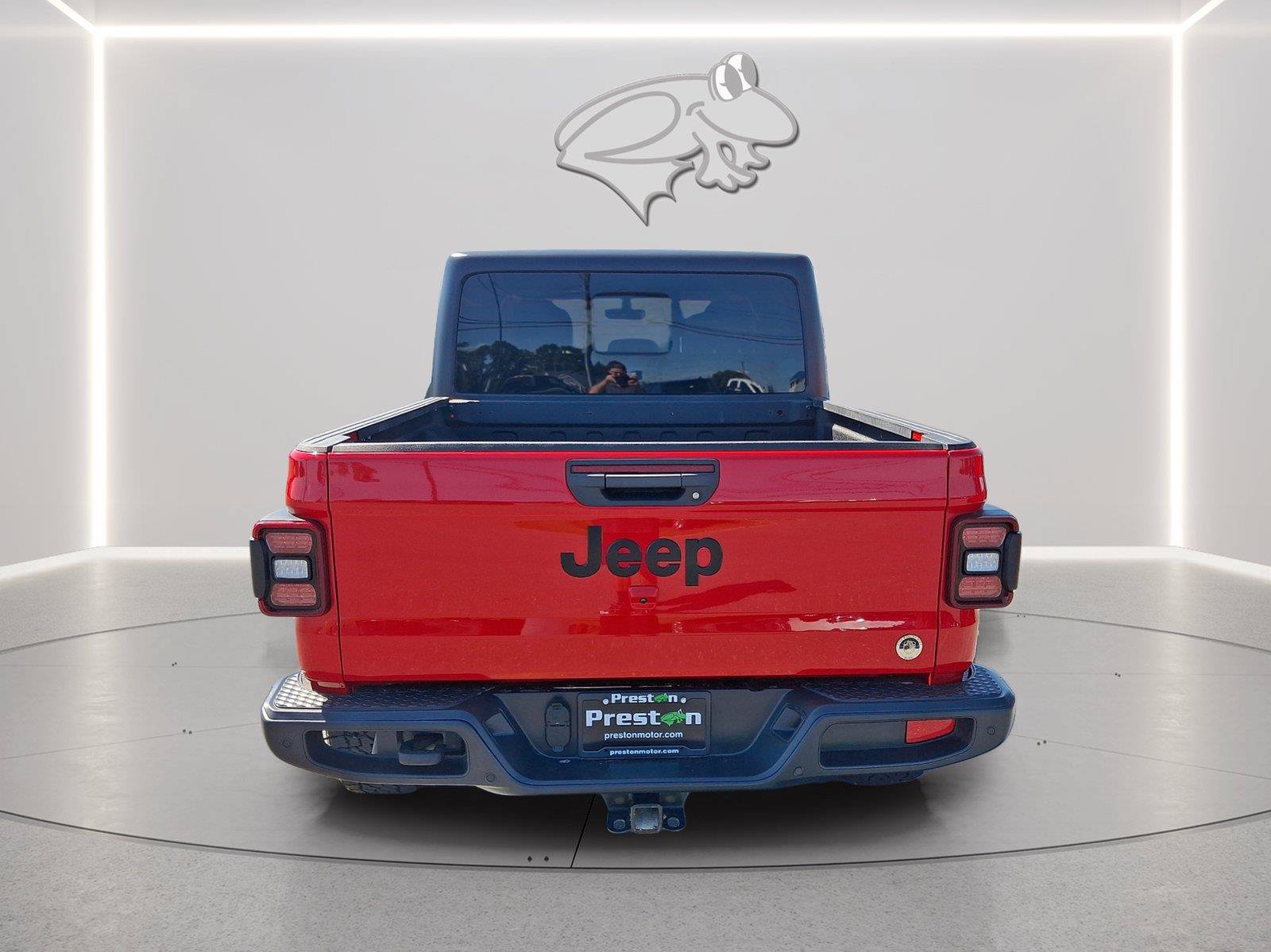Used 2021 Jeep Gladiator Sport AWD/4WD image 4