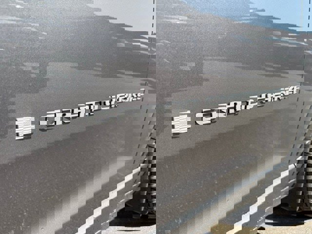 New 2025 Jeep Grand Cherokee L Limited w/ Trailer Tow Package image 9