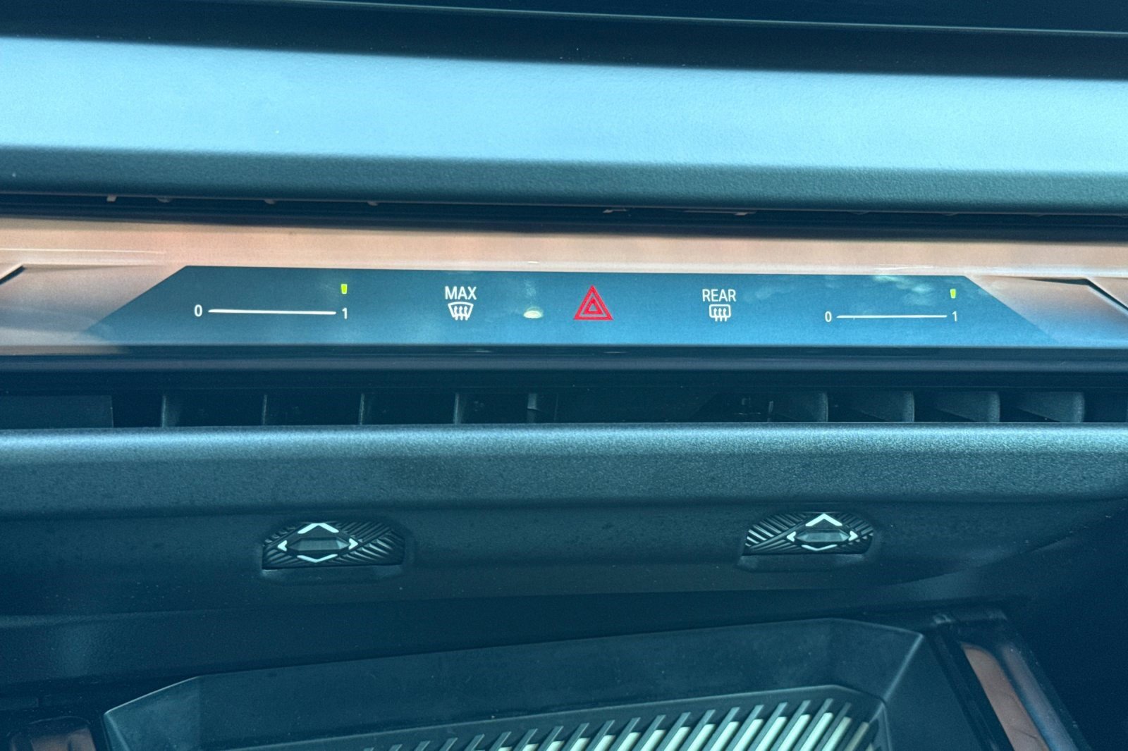 Used 2025 BMW X3 xDrive30i image 25