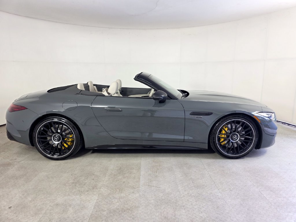 Used 2026 Mercedes-Benz SL 55 AMG 4MATIC image 3